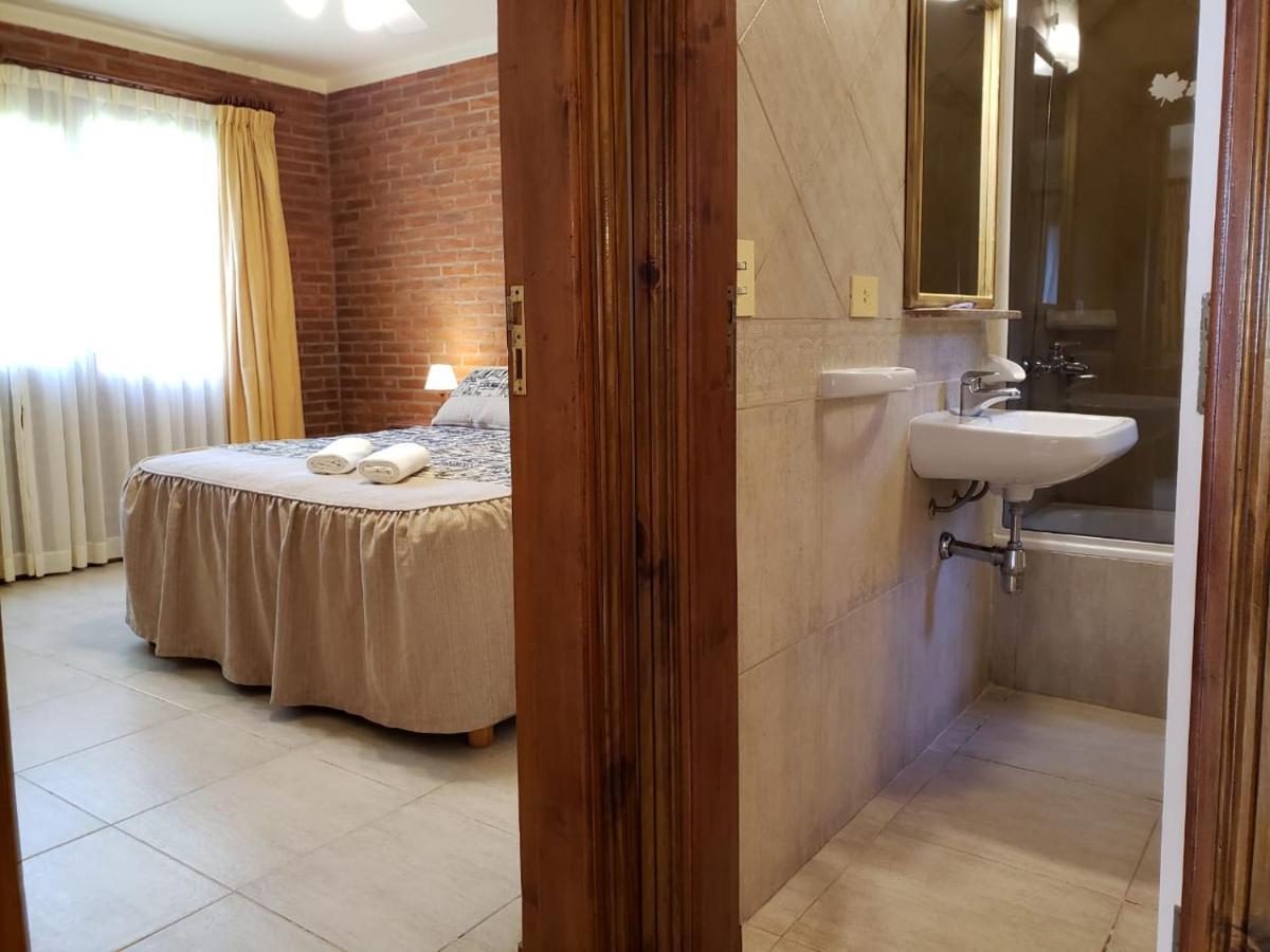 Refugio Del Bosque Villa Carilo Exterior photo