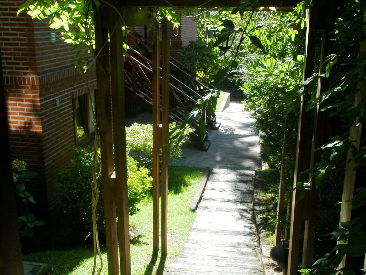 Refugio Del Bosque Villa Carilo Exterior photo