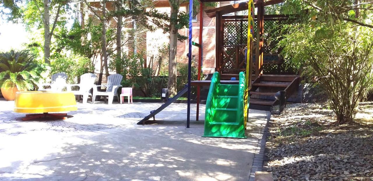 Refugio Del Bosque Villa Carilo Exterior photo
